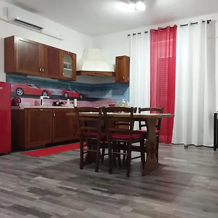 Holiday home Il Cavallino, Sul Ceresio Brusimpiano